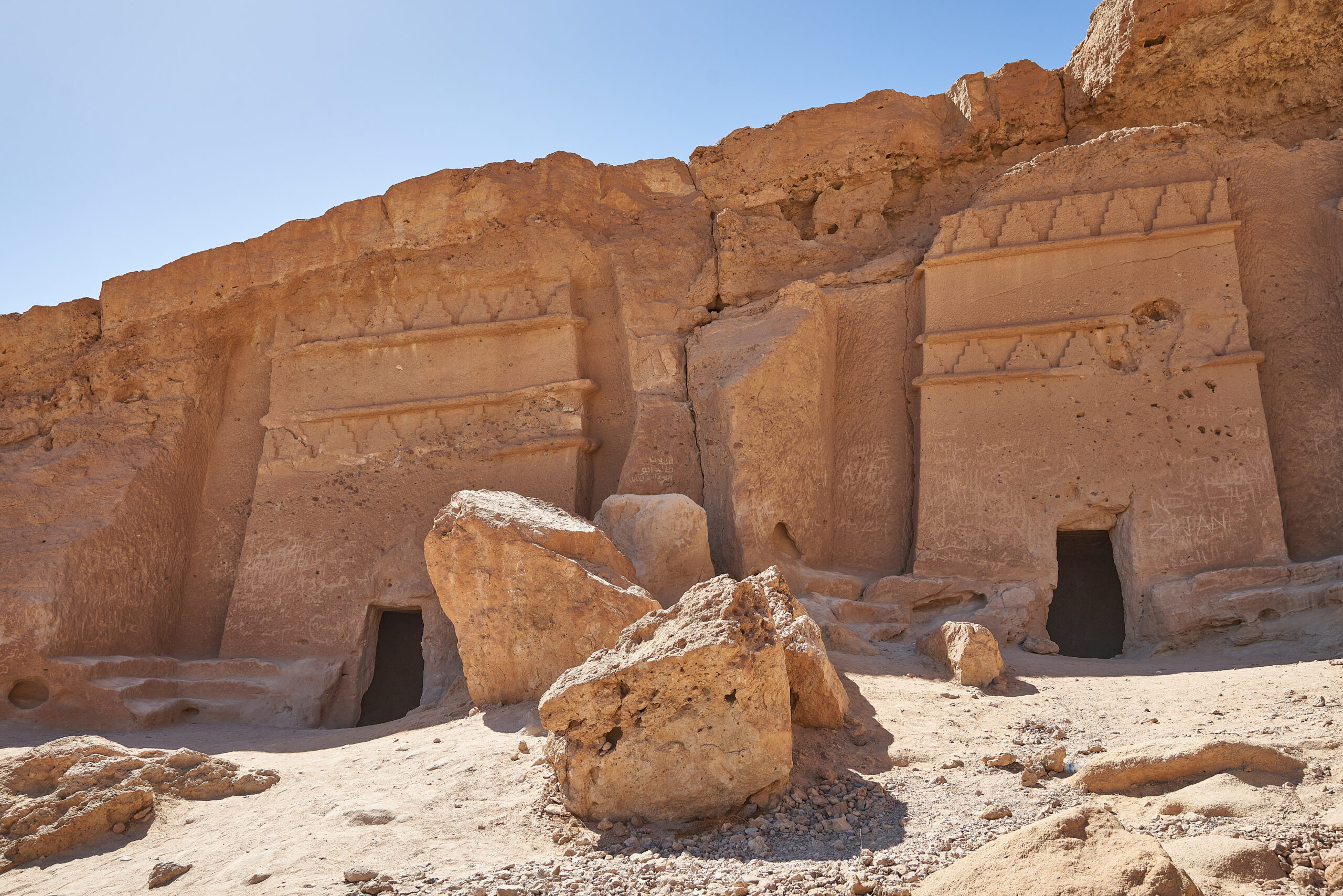Tabuk_Al-Bada_Maydan-Tombs_